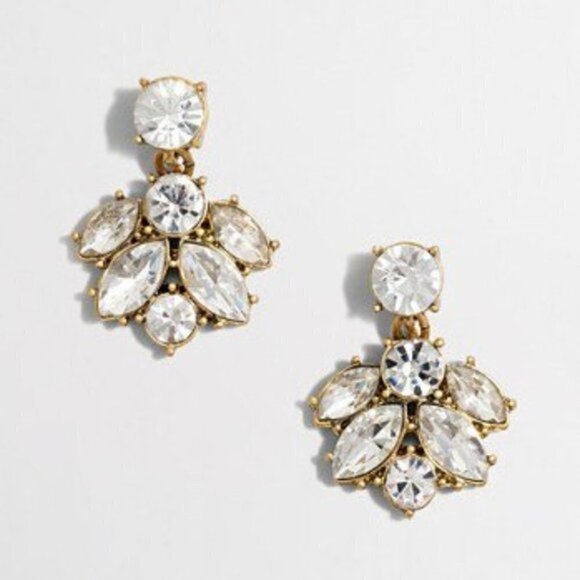 Clear Crystal Rhinestone Stud Earrings - Picture 2 of 2